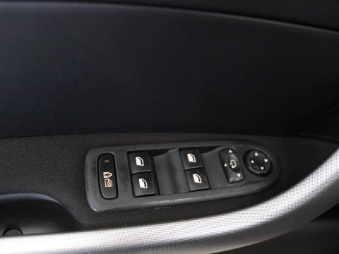 Peugeot 308 SW 2.0 HDI PREMIUM 5P