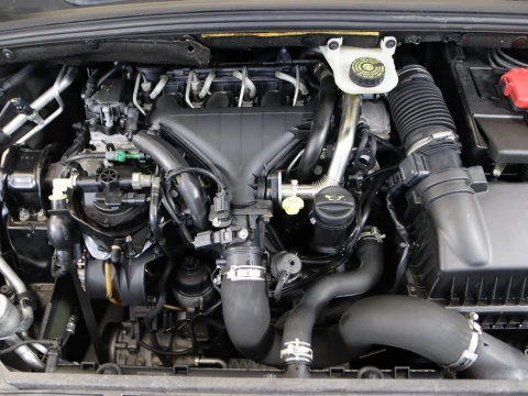 Peugeot 308 SW 2.0 HDI PREMIUM 5P