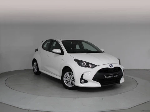 Toyota Yaris 1.5 120H Business Plus
