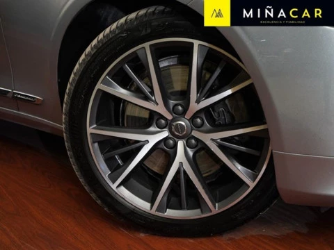 Volvo V90 2.0 T8 AWD Inscription Auto