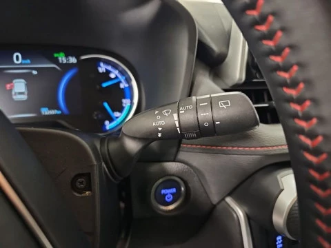 Toyota Rav4 2.5l PLUG-IN 300PH (e-CVT) Advance