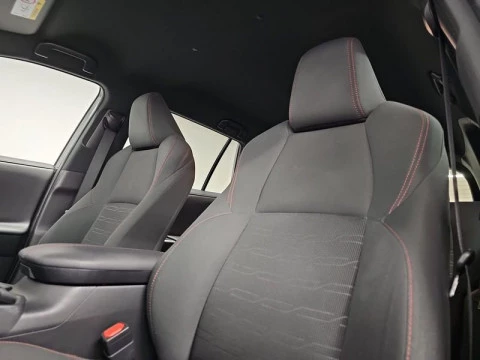 Toyota Rav4 2.5l PLUG-IN 300PH (e-CVT) Advance