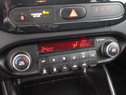 Kia Carens 1.7 CRDI VGT 85KW DRIVE ECO-DYNAMICS 115 5P