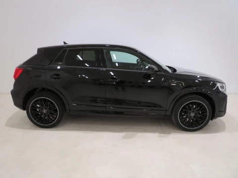 Audi Q2 Adrenalin Black Edition 35 TFSI 110 kW (150 CV) S tronic