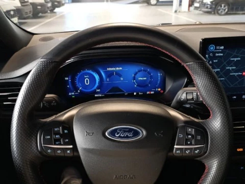 Ford Focus 1.0 Ecoboost MHEV 92kW ST-Line X