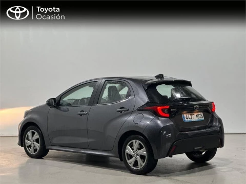 Toyota Yaris ACTIVE PLUS