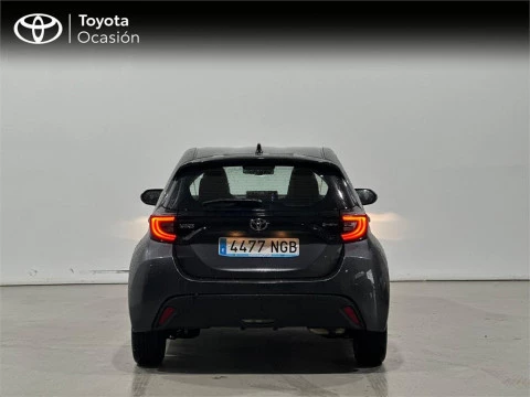 Toyota Yaris ACTIVE PLUS