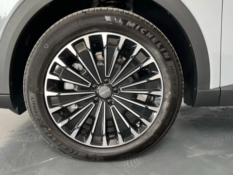 Omoda 9 SHS Premium 1.5 TGDI 395kW AWD