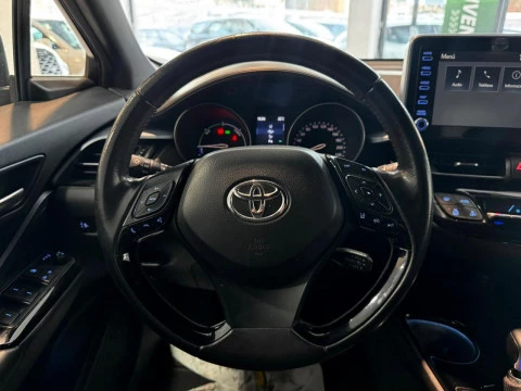 Toyota C-HR 1.8 125H ADVANCE