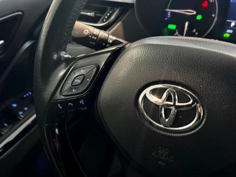 Toyota C-HR 1.8 125H ADVANCE