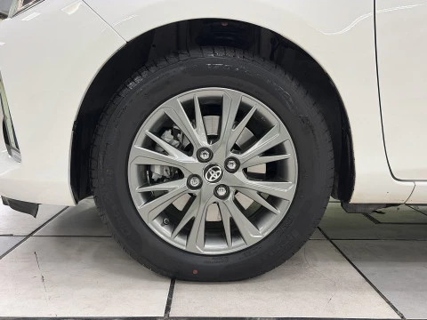 Toyota Yaris 1.5 Hybrid Active 74 kW (100 CV)