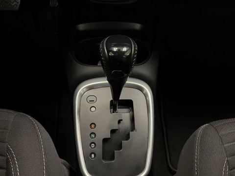 Toyota Yaris 1.5 Hybrid Active 74 kW (100 CV)