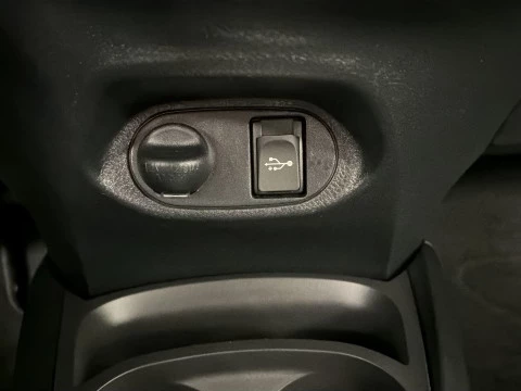 Toyota Yaris 1.5 Hybrid Active 74 kW (100 CV)