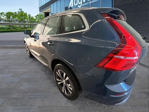 Volvo XC60 2.0 T6 AWD Recharge Core Auto