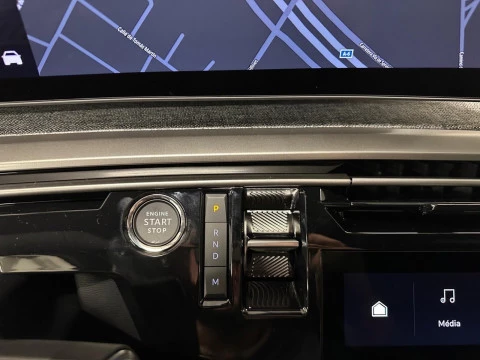 Peugeot 5008 Hybrid 1.2 107KW Allure eDCS6