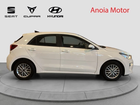 Kia Rio 1.2 CVVT 62kW (84CV) Concept