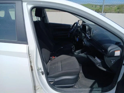 Hyundai i20 1.0 TGDI 74kW (100CV) 48V Essence