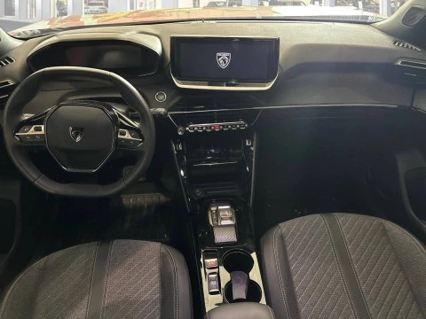 Peugeot e-2008 Eléctrico Allure 156 (115kW)