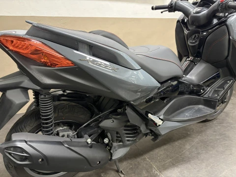 Yamaha XMAX 125 Tech Max POWER GREY Yamaha XMAX 125 Tech Max POWER GREY