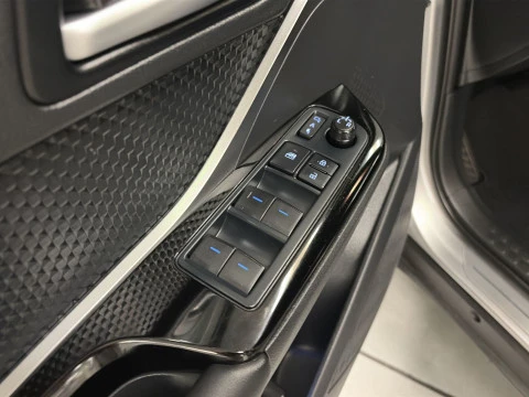 Toyota C-HR 180H GR Sport 135 kW (184 CV)