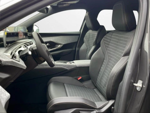 Peugeot 5008 Hybrid 1.2 107KW Allure eDCS6