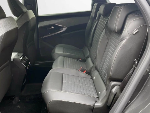 Peugeot 5008 Hybrid 1.2 107KW Allure eDCS6