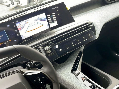 Peugeot 5008 Hybrid 1.2 107KW Allure eDCS6