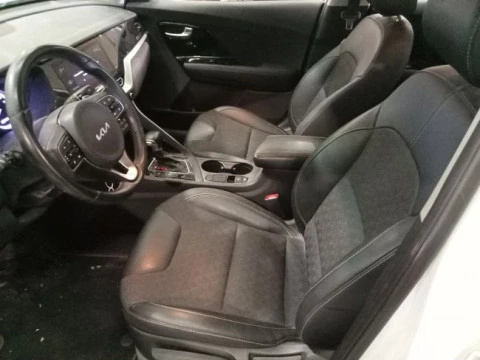 Kia Niro 1.6 GDi HEV 104kW (141CV) Drive
