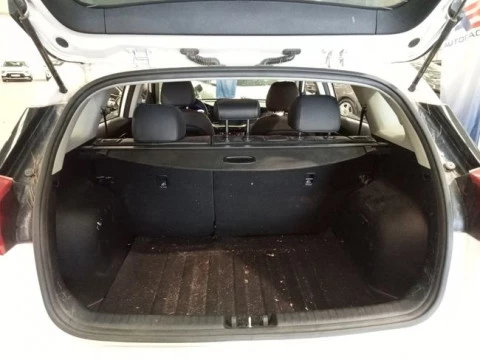 Kia Niro 1.6 GDi HEV 104kW (141CV) Drive