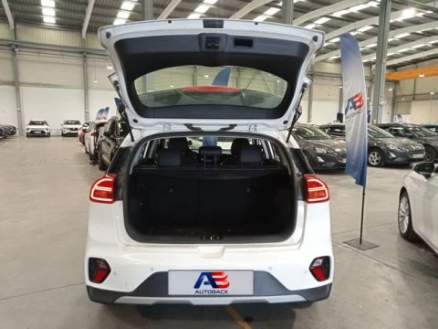 Kia Niro 1.6 GDi HEV 104kW (141CV) Drive