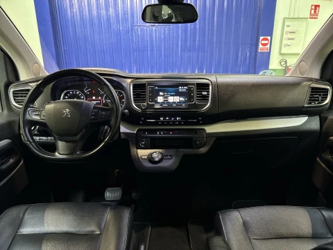 Peugeot Traveller BlueHDi 180 Business VIP Long EAT8 132 kW (180 CV)