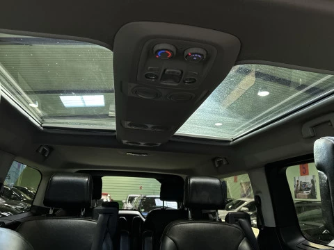 Peugeot Traveller BlueHDi 180 Business VIP Long EAT8 132 kW (180 CV)