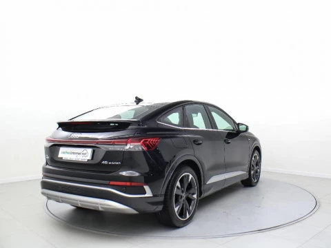 Audi Q4 e-tron AUDI Q4 SPORTBACK GENUINE EDITION 45 E-TRON 210,00 KW 77,0 KWH