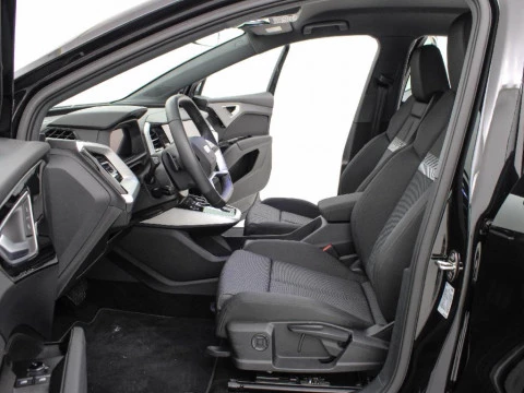 Audi Q4 e-tron AUDI Q4 SPORTBACK GENUINE EDITION 45 E-TRON 210,00 KW 77,0 KWH