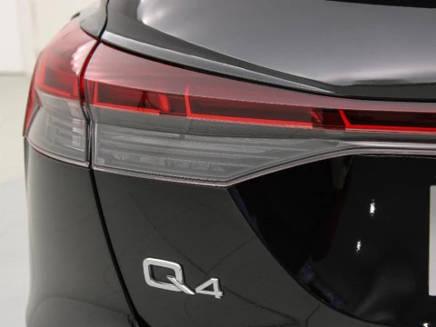 Audi Q4 e-tron AUDI Q4 SPORTBACK GENUINE EDITION 45 E-TRON 210,00 KW 77,0 KWH