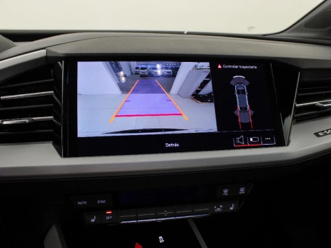 Audi Q4 e-tron AUDI Q4 SPORTBACK GENUINE EDITION 45 E-TRON 210,00 KW 77,0 KWH