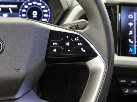 Audi Q4 e-tron AUDI Q4 SPORTBACK GENUINE EDITION 45 E-TRON 210,00 KW 77,0 KWH