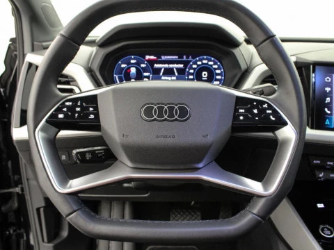 Audi Q4 e-tron AUDI Q4 SPORTBACK GENUINE EDITION 45 E-TRON 210,00 KW 77,0 KWH