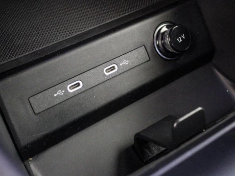 Audi Q4 e-tron AUDI Q4 SPORTBACK GENUINE EDITION 45 E-TRON 210,00 KW 77,0 KWH