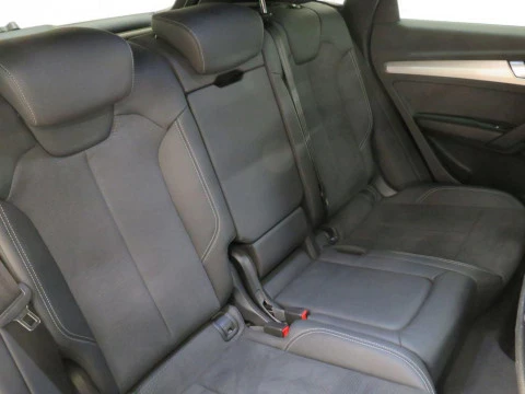 Audi Q5 Black line 40 TDI quattro-ultra 150 kW (204 CV) S tronic