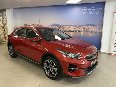 Kia XCeed  1.6 GDi PHEV 141CV eTech