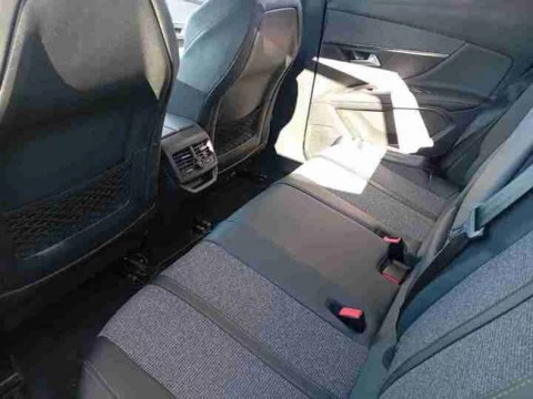 Peugeot 3008 1.5 BlueHDi 96kW (130CV) S&S Allure EAT8