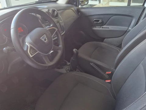 Dacia Sandero Essential 1.0 55kW (75CV)