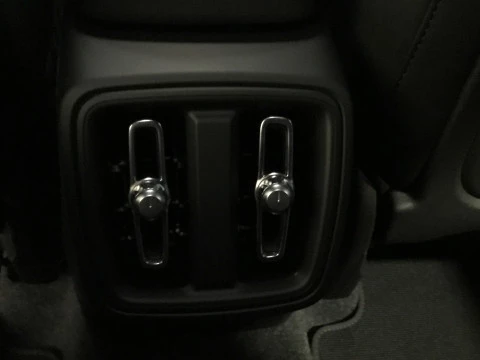 Volvo XC40 XC40 CORE B3 MILD HYBRID GASOLINA