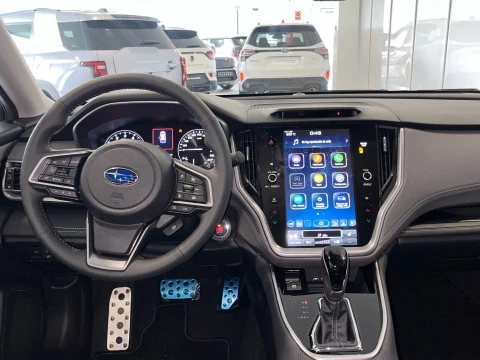 Subaru Outback 2.5i Field CVT Lineartronic AWD