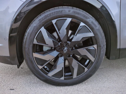 Renault Rafale Esprit Alpine E-Tech full hybrid 147kW