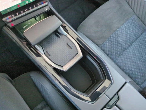 Renault Rafale Esprit Alpine E-Tech full hybrid 147kW