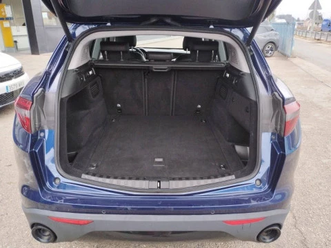 Alfa Romeo Stelvio 2.2 Diésel 140kW (190CV) Sprint Q4