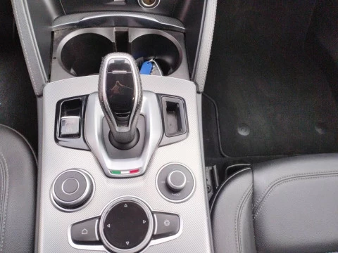 Alfa Romeo Stelvio 2.2 Diésel 140kW (190CV) Sprint Q4
