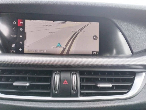 Alfa Romeo Stelvio 2.2 Diésel 140kW (190CV) Sprint Q4